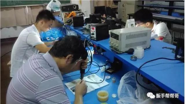 家電、手機和計算機維修中示波器的應(yīng)用與必要性